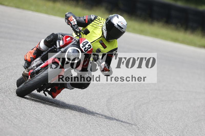 /25 10.06.2025 MaxRacing ADR/Gruppe gruen/43